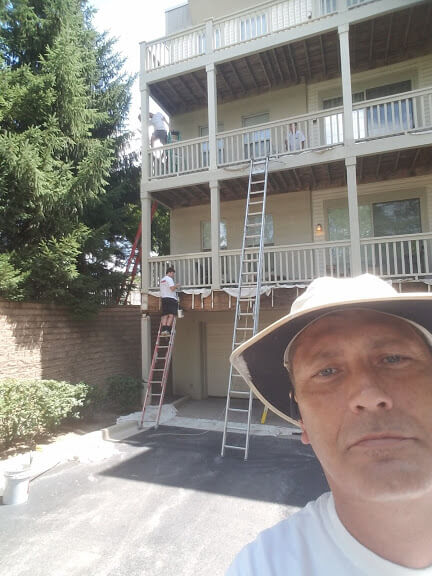 exterior house painter McHenry